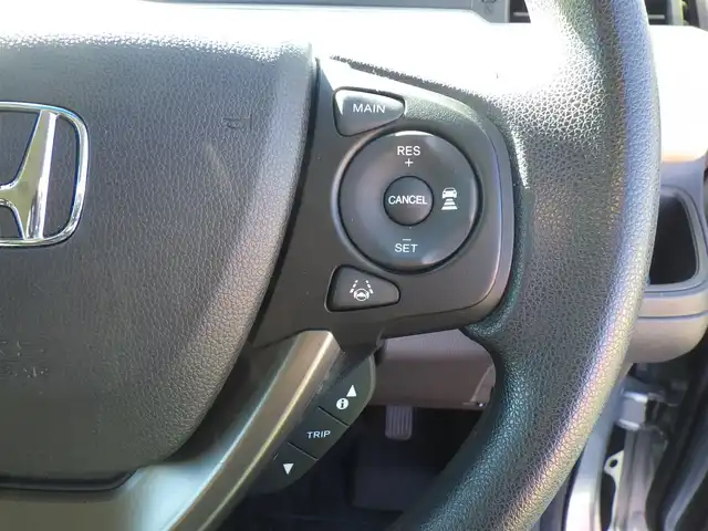 ホンダ フリード ハイブリット G ホンダセンシング 千葉県 2019(平31)年 5万km ルナシルバーM ホンダセンシング/・衝突軽減ブレーキ（CMBS）/・車線維持支援システム（LKAS）/・アダプティブクルーズコントロール（ACC）/・後方誤発進抑制機能/・誤発進抑制機能/両側パワースライドドア/純正ナビ/地デジTV/【DVD/CD再生機能　Bluetooth接続】/バックカメラ/ドライブレコーダー/ETC/LEDヘッドライト/ウインカーミラー/Honda スマートキー