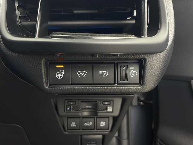 トヨタ プリウス Z 秋田県 2023(令5)年 2.3万km グレー 純正12.3インチナビ/・フルセグテレビ/・ＵＳＢ/・ＢＴ/・Ｍｉｒａｃａｓｔ/・ラジオ/アラウンドビューモニター/パノラマルーフ/ステアリングヒーター/フロントワイパーデアイサー/シートメモリー/デジタルインナーミラー/前席シートヒーター、ベンチレーション/アラウンドビューモニター/置くだけ充電/ゴムフロアマット