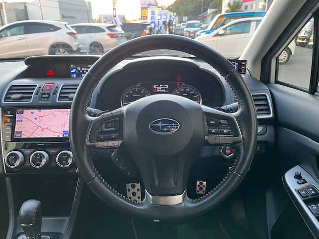 スバル インプレッサ ＸＶ 2．0i－L アイサイト ポップ 高知県 2014(平26)年 13.3万km クリスタルホワイトP (株)IDOMが運営する【じしゃロン高知店】の自社ローン対象車両になります。こちらは現金ご利用時の価格です。自社ローンご希望の方は別途その旨お申付け下さい。