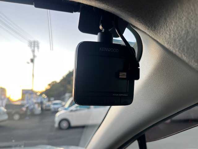 スバル インプレッサ ＸＶ 2．0i－L アイサイト ポップ 高知県 2014(平26)年 13.3万km クリスタルホワイトP (株)IDOMが運営する【じしゃロン高知店】の自社ローン対象車両になります。こちらは現金ご利用時の価格です。自社ローンご希望の方は別途その旨お申付け下さい。