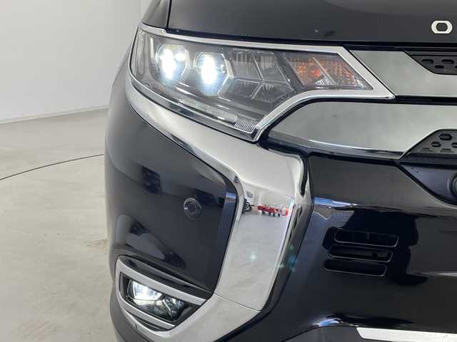 三菱 アウトランダー ＰＨＥＶ