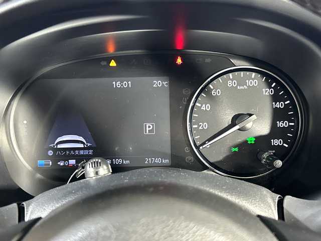 日産 キックス X ツートーンインテリアED 神奈川県 2021(令3)年 2.2万km プレミアムホライズンオレンジ/ピュアブラック 2トーン 純正9型SDナビゲーション【MM320D-L】/フルセグ　AM FM CD DVD　MUSICSTOCKER USB　SD　Bluetooth　/インテリジェントアラウンドビューモニター/インテリジェントルームミラー/セーフティアシスト/プロパイロット　/レーダークルーズコントロール/インテリジェントエマージェンシーブレーキ/インテリジェントLI【車線逸脱防止支援システム】/踏み間違い防止アシスト/ハイビームアシスト/ツートーン合皮シート/前席シートヒーター/革巻きステアリング/ステアリングヒーター/SOSコール/ビルトインETC/リアヒーターダクト/前後ソナー/全席USB電源ソケット/ブルーLEDプッシュパワースターター/インテリジェントキー/シルバールーフレール/LEDヘッドランプ/インテリジェントオートライト/純正17インチアルミホイール