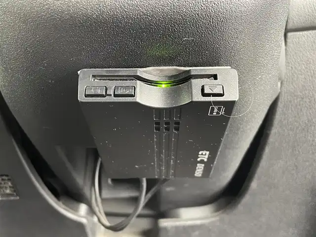 日産 ジューク 16GT FOUR タイプV 群馬県 2012(平24)年 8.8万km ブリリアントホワイトパール 純正7インチナビ(AM/FM/フルセグTV/AUX/SD)/バックモニター/社外前後方ドライブレコーダー/4WD/電動格納ミラー/ETC/プッシュスタート/スマートキー/スペアキー/オートライト