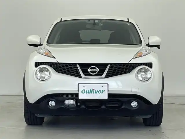 日産 ジューク 16GT FOUR タイプV 群馬県 2012(平24)年 8.8万km ブリリアントホワイトパール 純正7インチナビ(AM/FM/フルセグTV/AUX/SD)/バックモニター/社外前後方ドライブレコーダー/4WD/電動格納ミラー/ETC/プッシュスタート/スマートキー/スペアキー/オートライト