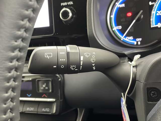 トヨタ ノア ハイブリッド S－Z 千葉県 2022(令4)年 4.7万km スパークリングブラックパールクリスタルシャイン トヨタセーフティセンス/・プリクラッシュセーフティ/・レーンディパーチャーアラート/・オートマチックハイビーム/・レーントレーシングアラート/・発進遅れ告知機能/快適利便パッケージHi/・パワーバックドア/・２列目オットマン付きシート/純正10.5インチディスプレイナビ/・CD/DVDデッキ/・フルセグTV/ブラインドスポットモニター/AC100V電源/ビルトインETC2.0/両側パワースライドドア/スマートキー/LEDヘッドライト