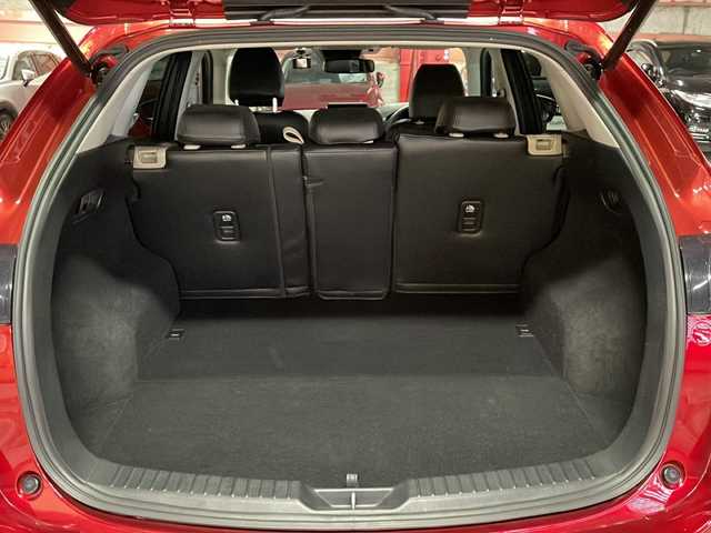 マツダ ＣＸ－５ 20S シルクベージュセレ 静岡県 2020(令2)年 3.8万km ソウルレッドクリスタルM 【メーカーOP】/CD/DVDプレーヤー＋地上デジタルテレビチューナー/アラウンドビューモニターフロントパーキングセンサー/【特別装備】/フロントフォグランプ/IRカットガラス/ルームランプ/ラゲッジルームランプ（LED）/アンビエントライト/シルクベージュ色ハーフレザーシート/【主要装備】/レザー調シートカバー/純正ナビ　/ステアリングスイッチ　　/レーダークルーズコントロール/プッシュスタート/スマートキー/純正19インチアルミホイール/パワーバックドア/前席シートヒーター/運転席パワーシート/ステアリングヒーター/ドライブレコーダー/ヘッドアップディスプレイ/ブラインドスポットビューモニター