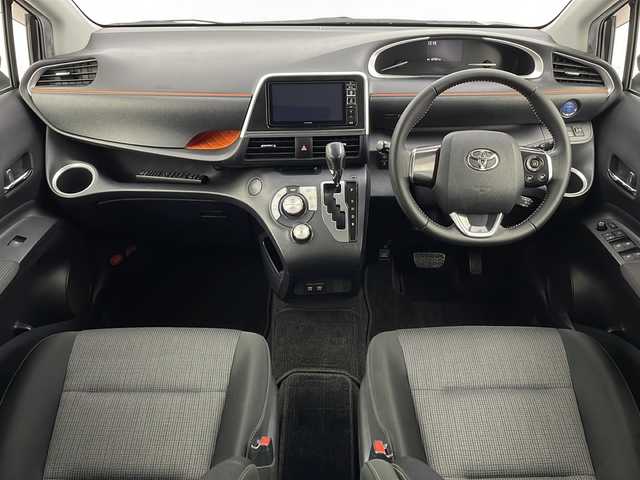 トヨタ シエンタ ハイブリッド G 新潟県 2019(令1)年 6.8万km ブラックマイカ アルパイン7インチナビ/(7WZ)/(CD.DVD.SD.フルセグ.Bluetooth)/アルパインフリップダウンモニター/バックカメラ/両側パワースライドドア/トヨタセーフティセンス/・プリクラッシュセーフティ/・レーンキープアシスト/・オートマチックハイビーム/クルーズコントロール/キセノンオートライト/ステアリングリモコン/EVモード/ドライブレコーダー/プッシュスタート/スマートキー×2/フロアマット