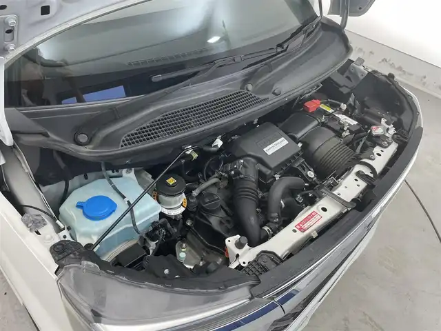 ホンダ Ｎ ＢＯＸ カスタム G L ターボ ホンダセンシング 滋賀県 2018(平30)年 5.1万km パールⅡ 禁煙車/社外メモリーナビ/・CD/フルセグ/Bluetooth/バックカメラ/追従付クルーズコントロール/両側自動スライドドア/LEDヘッドライト/パドルシフト/ハーフレザーシート/レーンキープアシスト/横滑り防止/ETC/オートエアコン/プッシュスタート/スマートキー