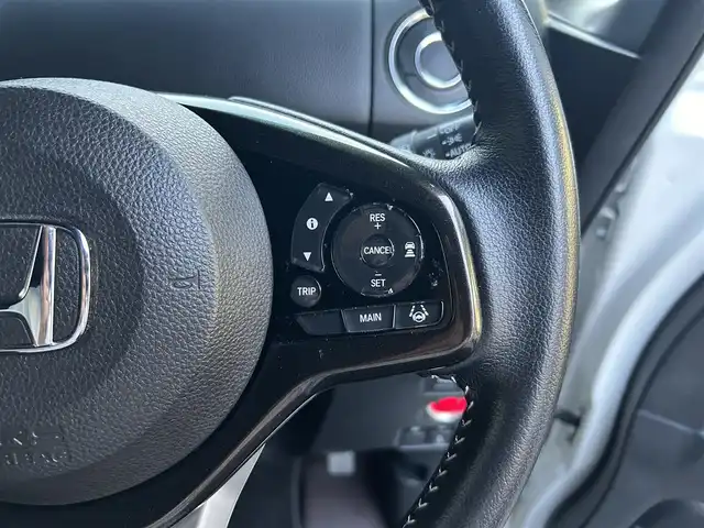 ホンダ Ｎ ＢＯＸ カスタム G L ターボ ホンダセンシング 滋賀県 2018(平30)年 5.1万km パールⅡ 禁煙車/社外メモリーナビ/・CD/フルセグ/Bluetooth/バックカメラ/追従付クルーズコントロール/両側自動スライドドア/LEDヘッドライト/パドルシフト/ハーフレザーシート/レーンキープアシスト/横滑り防止/ETC/オートエアコン/プッシュスタート/スマートキー