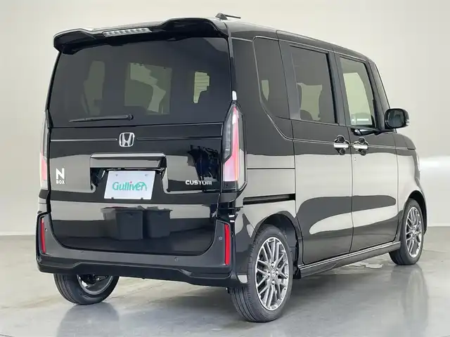 ホンダ Ｎ ＢＯＸ カスタム ターボ 愛知県 2025(令7)年 0.1万km クリスタルブラックパール ホンダセンシング　ホンダコネクトナビ装着パッケージ　衝突軽減　レーンキープ　追従クルコン　誤発進抑制　オートハイビーム　両側電動スライドドア　シートヒーター　パドルシフト　プッシュスタート　禁煙車