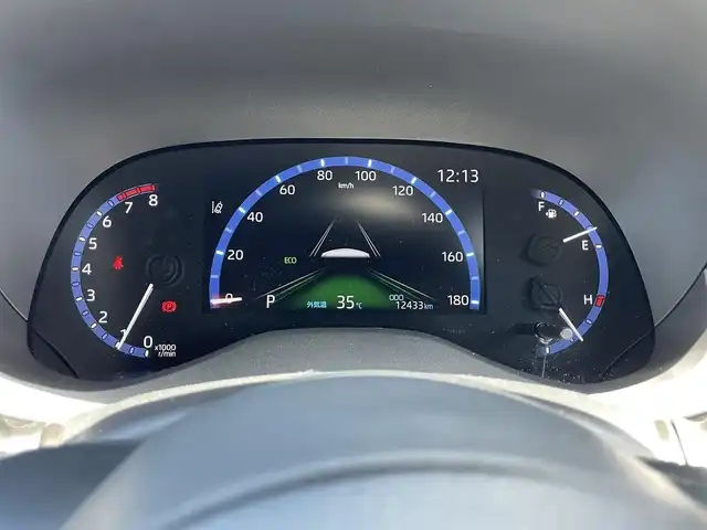 トヨタ ヤリスクロス Z アドベンチャー 滋賀県 2023(令5)年 1.3万km ブラックマイカ 純正８型ディスプレイオーディオ/（Bluetooth/USB/Miracast）/バックカメラ/純正ETC/プリクラッシュセーフティー/前後コーナーセンサー/レーンキープアシスト/追従クルーズコントロール/電動パーキングブレーキ/オートブレーキホールド/LEDヘッドライト/オートライト/オートマチックハイビーム/ハーフレザーシート /D席パワーシート/D/N席シートヒーター/ステアリングヒーター/電動バックドア/プッシュスタート/スマートキー/ステアリングリモコン/ルーフレール