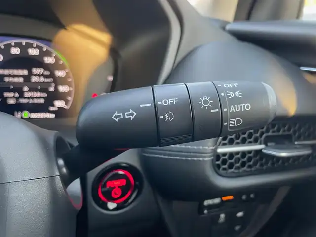 ホンダ ＺＲ－Ｖ ハイブリッド e:HEV Z 岩手県 2024(令6)年 2.3万km スーパープラチナグレーメタリック ＢＯＳＥサウンド　ホンダコネクトナビ　Ｂｌｕｅｔｏｏｔｈ　ＵＳＢ　フルセグ　全周囲カメラ　電動リアゲート　革シート　パワーシート　前後シートヒーター　ステアリングヒーター　純正１８ＡＷ　ＥＴＣ２．０