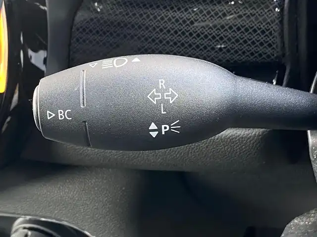 ＭＩＮＩ ＢＭＷ ミニ クラブマン クーパーD 福岡県 2020(令2)年 1.9万km 赤Ｍ 後期/ユニオンジャックテール/インテリジェントセーフティ/純正ナビ/Bluetooth/USB/社外フルセグTV/アダプティブクルーズコントロール/Bカメラ/ETC/ドラレコ/LEDヘッドライト/スマートキー/インディアンサマーレッド