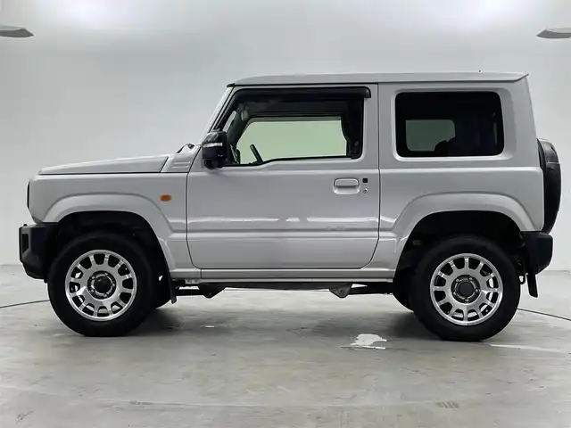 スズキ ジムニー XC 大分県 2021(令3)年 3.9万km シルキーシルバーメタリック ４WD/スズキセーフティサポート/・衝突軽減ブレーキ/・クルーズコントロール（追従なし）/・車線逸脱警報機能/パナソニックナビ/【AM/FM/CD/DVD/Bluetooth/フルセグTV】/ETC/オートライト/LEDヘッドライド/プッシュスタート/スマートキー/シートヒーター（運転席/助手席）