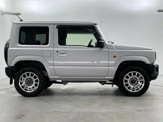 スズキ ジムニー XC 大分県 2021(令3)年 3.9万km シルキーシルバーメタリック ４WD/スズキセーフティサポート/・衝突軽減ブレーキ/・クルーズコントロール（追従なし）/・車線逸脱警報機能/パナソニックナビ/【AM/FM/CD/DVD/Bluetooth/フルセグTV】/ETC/オートライト/LEDヘッドライド/プッシュスタート/スマートキー/シートヒーター（運転席/助手席）