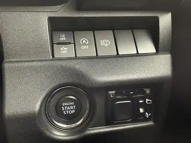 スズキ ジムニー XC 大分県 2021(令3)年 3.9万km シルキーシルバーメタリック ４WD/スズキセーフティサポート/・衝突軽減ブレーキ/・クルーズコントロール（追従なし）/・車線逸脱警報機能/パナソニックナビ/【AM/FM/CD/DVD/Bluetooth/フルセグTV】/ETC/オートライト/LEDヘッドライド/プッシュスタート/スマートキー/シートヒーター（運転席/助手席）