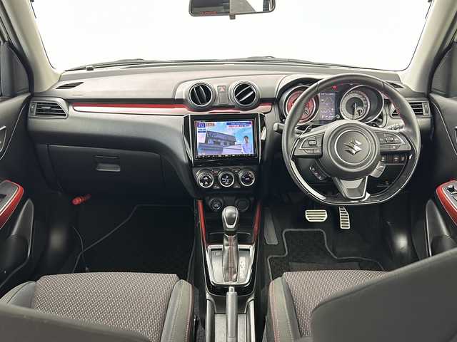 スズキ スイフト スポーツ セーフティPKG 茨城県 2017(平29)年 3万km ピュアホワイトP 純正８インチナビ　衝突被害軽減ブレーキデュアルセンサーブレーキサポート　全周囲カメラ　アダプティブクルーズコントロール　ＬＥＤヘッドライト　フォグランプ　　純正フロアマット　純正ドアバイザ　ＥＴＣ