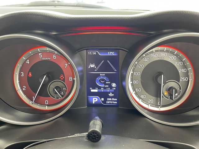 スズキ スイフト スポーツ セーフティPKG 福島県 2017(平29)年 3万km ピュアホワイトP /スズキセーフティサポート/・車線逸脱警報機能/・横滑り防止装置//デュアルセンサーブレーキサポート//全周囲カメラ//純正8インチナビ/・BT.CD.DVD.USB.SD/・フルセグTV//D席シートヒーター//パドルシフト//ビルトインETC//LEDヘッドライト//フォグライト//プッシュスタート//スマートキー//純正フロアマット//純正17インチAW//純正ドアバイザー