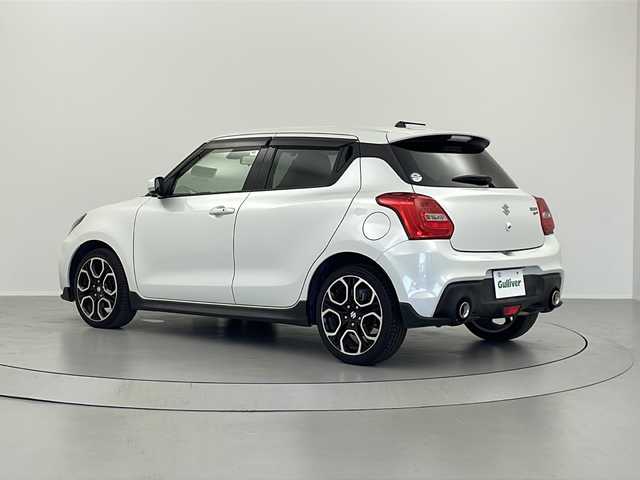 スズキ スイフト スポーツ セーフティPKG 福島県 2017(平29)年 3万km ピュアホワイトP /スズキセーフティサポート/・車線逸脱警報機能/・横滑り防止装置//デュアルセンサーブレーキサポート//全周囲カメラ//純正8インチナビ/・BT.CD.DVD.USB.SD/・フルセグTV//D席シートヒーター//パドルシフト//ビルトインETC//LEDヘッドライト//フォグライト//プッシュスタート//スマートキー//純正フロアマット//純正17インチAW//純正ドアバイザー