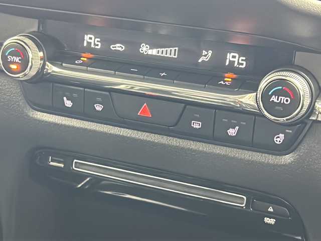 マツダ ＣＸ－３０ XD プロアクティブツーリングセレクション 宮城県 2020(令2)年 1.9万km スノーフレイクホワイトパールマイカ 純正ナビ/(AM/FM/BT/USB/TV/HDMI/CD/DVD)/全方位カメラ/ETC/前後ドライブレコーダー/レーダークルーズコントロール/シートヒーター/ステアリングヒーター/パワーシート/シートメモリー/プッシュスタート/スマートキー/スペアキー/オートライト/オートマチックハイビーム/LEDヘッドライト/ドアバイザー/純正フロアマット/純正18インチアルミホイール