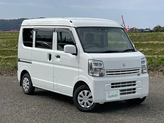 スズキ エブリイ PC 新潟県 2025(令7)年 0.2万km スペリアホワイト 4WD/社外SDナビ(AVN-LBS01)/BT/バックカメラ/ドライブレコーダー/衝突被害軽減ブレーキ/レーンキープアシスト/運転席シートヒーター/コーナーセンサー/リモコンキー /LEDヘッドライト/オートライト/オートハイビーム