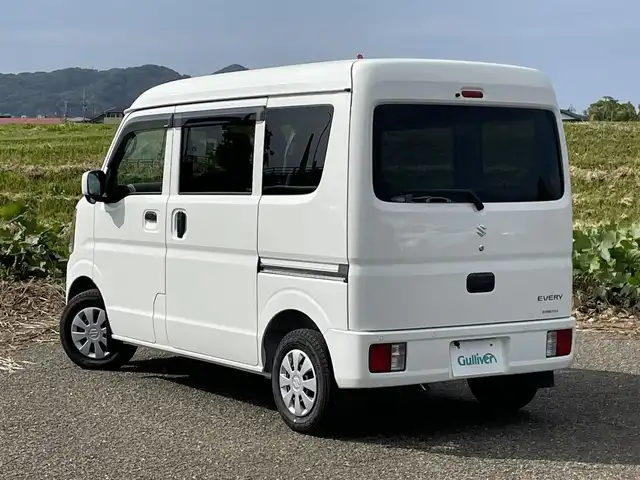 スズキ エブリイ PC 新潟県 2025(令7)年 0.2万km スペリアホワイト 4WD/社外SDナビ(AVN-LBS01)/BT/バックカメラ/ドライブレコーダー/衝突被害軽減ブレーキ/レーンキープアシスト/運転席シートヒーター/コーナーセンサー/リモコンキー /LEDヘッドライト/オートライト/オートハイビーム