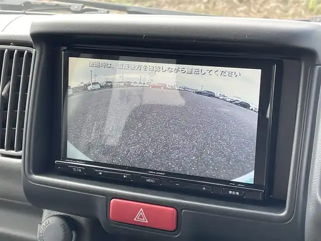 スズキ エブリイ PC 新潟県 2025(令7)年 0.2万km スペリアホワイト 4WD/社外SDナビ(AVN-LBS01)/BT/バックカメラ/ドライブレコーダー/衝突被害軽減ブレーキ/レーンキープアシスト/運転席シートヒーター/コーナーセンサー/リモコンキー /LEDヘッドライト/オートライト/オートハイビーム