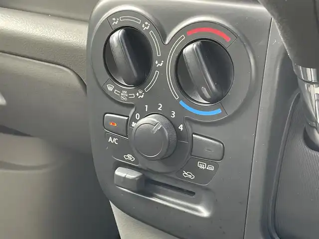 スズキ エブリイ PC 新潟県 2025(令7)年 0.2万km スペリアホワイト 4WD/社外SDナビ(AVN-LBS01)/BT/バックカメラ/ドライブレコーダー/衝突被害軽減ブレーキ/レーンキープアシスト/運転席シートヒーター/コーナーセンサー/リモコンキー /LEDヘッドライト/オートライト/オートハイビーム