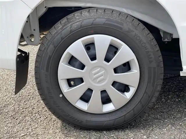 スズキ エブリイ PC 新潟県 2025(令7)年 0.2万km スペリアホワイト 4WD/社外SDナビ(AVN-LBS01)/BT/バックカメラ/ドライブレコーダー/衝突被害軽減ブレーキ/レーンキープアシスト/運転席シートヒーター/コーナーセンサー/リモコンキー /LEDヘッドライト/オートライト/オートハイビーム