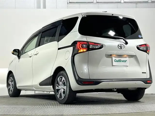 トヨタ シエンタ G クエロ 大阪府 2018(平30)年 4.9万km ホワイトパールクリスタルシャイン 純正大型ナビＴＶ　ハーフレザー　全方位カメラ　衝突軽減　両側電動　ＥＴＣ　ドラレコ　レーンアシスト　アイドリングストップ　オートライト　ＬＥＤヘッドライト　オートハイビーム　スマートキー　フォグランプ