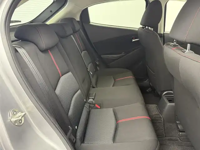 マツダ デミオ 13S ツーリング 愛知県 2016(平28)年 6.3万km アルミニウムメタリック 純正8インチナビ/フルセグTV/i-ACTIVSENSE/アドバンス・スマート・シティ・ブレーキ・サポート/横滑り防止装置/コーナーセンサー/レーンキープアシストシステム/オートライト/オートマチックハイビーム/ブラインドスポットモニター/ヘッドアップディスプレイ/LEDヘッドライト/フォグランプ/シートヒーター/ETC/純正15インチアルミホイール/純正フロアマット/プッシュスタート/スマートキー