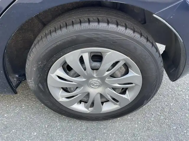 マツダ デミオ 13S 愛知県 2016(平28)年 6.5万km ディープクリスタルブルーマイカ 【(株)IDOMが運営する【じしゃロン豊川店】の自社ローン対象車両になります。こちらは現金ご利用時の価格です。自社ローンご希望の方は別途その旨お申付け下さい。】/スマートシティブレーキサポート/純正マツダコネクトナビ/　ラジオ/フルセグTV/BT/CD/DVD/バックカメラ/シートヒーター/ETC/ドライブレコーダー/アイドリングストップ/横滑り防止装置/HIDヘッドライト/オートライト/スマートキー/プッシュスタート/取扱説明書/保証書/スペアキー