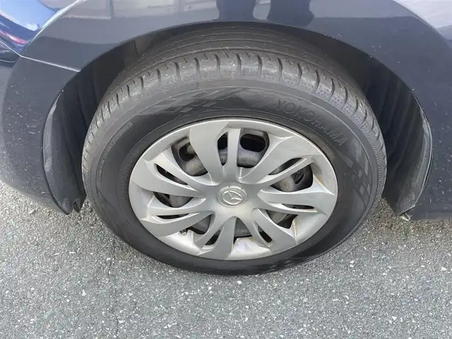 マツダ デミオ 13S 愛知県 2016(平28)年 6.5万km ディープクリスタルブルーマイカ 【(株)IDOMが運営する【じしゃロン豊川店】の自社ローン対象車両になります。こちらは現金ご利用時の価格です。自社ローンご希望の方は別途その旨お申付け下さい。】/スマートシティブレーキサポート/純正マツダコネクトナビ/　ラジオ/フルセグTV/BT/CD/DVD/バックカメラ/シートヒーター/ETC/ドライブレコーダー/アイドリングストップ/横滑り防止装置/HIDヘッドライト/オートライト/スマートキー/プッシュスタート/取扱説明書/保証書/スペアキー