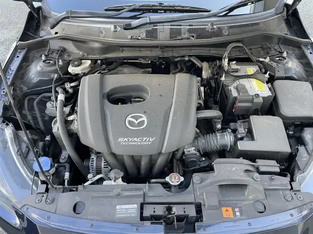 マツダ デミオ 13S 愛知県 2016(平28)年 6.5万km ディープクリスタルブルーマイカ 【(株)IDOMが運営する【じしゃロン豊川店】の自社ローン対象車両になります。こちらは現金ご利用時の価格です。自社ローンご希望の方は別途その旨お申付け下さい。】/スマートシティブレーキサポート/純正マツダコネクトナビ/　ラジオ/フルセグTV/BT/CD/DVD/バックカメラ/シートヒーター/ETC/ドライブレコーダー/アイドリングストップ/横滑り防止装置/HIDヘッドライト/オートライト/スマートキー/プッシュスタート/取扱説明書/保証書/スペアキー