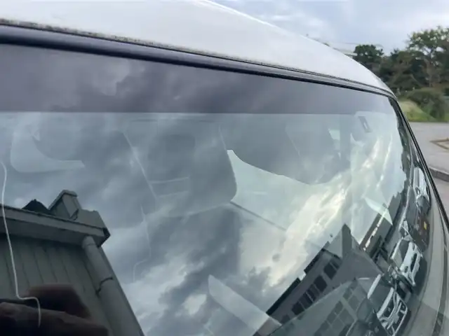 スズキ ハスラー G 富山県 2018(平30)年 3万km フェニックスレッドパール/ホワイト2トーンルーフ ４ＷＤ／/メモリナビ／/フルセグＴＶ／/ＤＶＤ再生／/Ｂｌｕｅｔｏｏｔｈ／/前席シートヒーター／/アイドリングストップ／/デュアルカメラブレーキサポート／/プッシュスタート／/スマートキー／/ヒルディセントコントロール