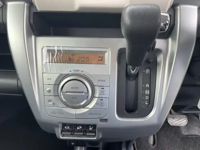 スズキ ハスラー G 富山県 2018(平30)年 3万km フェニックスレッドパール/ホワイト2トーンルーフ ４ＷＤ／/メモリナビ／/フルセグＴＶ／/ＤＶＤ再生／/Ｂｌｕｅｔｏｏｔｈ／/前席シートヒーター／/アイドリングストップ／/デュアルカメラブレーキサポート／/プッシュスタート／/スマートキー／/ヒルディセントコントロール