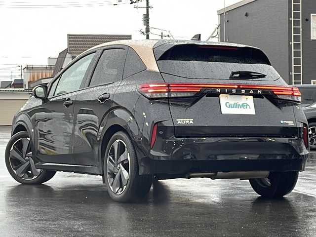 日産 オーラ G FOUR レザーエディション 道北・旭川 2022(令4)年 5.6万km ミッドナイトブラック/サンライズカッパー /4WD//2トーンカラー//ワンオーナー//寒冷地仕様//BOSEサウンド//純正ナビ//BT/USB/フルセグ//アラウンドビューモニター//プロパイロット//エマージェンシーブレーキ//レーンキープアシスト//レーダークルーズコントロール//ブラインドスポットモニター//ふみ間違い防止//ハンドル支援//コーナーセンサー//デジタルインナーミラー//ワイヤレス充電//前後ドライブレコーダー//ビルトインETC//黒革シート//シートヒーター//ステアリングヒーター//オートハイビーム//オートライト//LEDヘッドライト//フォグライト//リアフォグ//オートリトラミラー//純正フロアマット