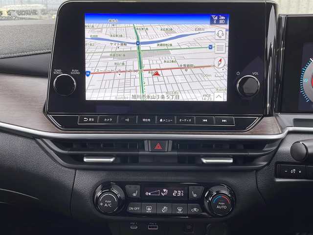 日産 オーラ G FOUR レザーエディション 道北・旭川 2022(令4)年 5.6万km ミッドナイトブラック/サンライズカッパー /4WD//2トーンカラー//ワンオーナー//寒冷地仕様//BOSEサウンド//純正ナビ//BT/USB/フルセグ//アラウンドビューモニター//プロパイロット//エマージェンシーブレーキ//レーンキープアシスト//レーダークルーズコントロール//ブラインドスポットモニター//ふみ間違い防止//ハンドル支援//コーナーセンサー//デジタルインナーミラー//ワイヤレス充電//前後ドライブレコーダー//ビルトインETC//黒革シート//シートヒーター//ステアリングヒーター//オートハイビーム//オートライト//LEDヘッドライト//フォグライト//リアフォグ//オートリトラミラー//純正フロアマット