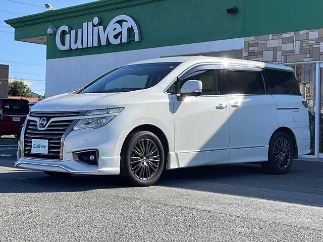 日産 エルグランド 250HWS S アーバンクロム ホワイトレザー 徳島県 2017(平29)年 8.2万km ブリリアントホワイトパール 純正ナビ/（BT/フルセグ/DISC/AUX）/全方位カメラ/デジタルインナーミラー/ホワイトレザーシート/両側電動スライドドア/LEDヘッドライト/専用クローム調18AW/ドライブレコーダー/パワーバックドア/ウッドコンビH/Fリングスポイラー/クロームメッキパーツ/純正フロアマット/D・N席シートヒーター/D・N席パワーシート/シートメモリ