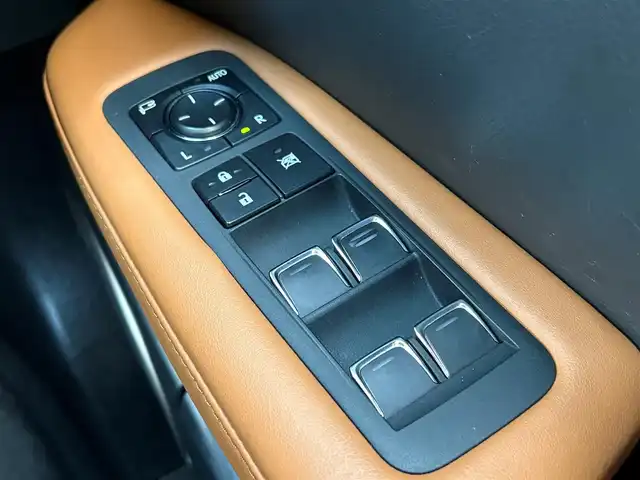 レクサス ＲＸ 450hL 石川県 2021(令3)年 5.2万km 黒 ワンオーナー/4WD/サンルーフ/純正ナビ/　Bluetooth・AM/FM・CD・DVD・USB/フルセグTV/ETC2.0/全方位カメラ/前後ドライブレコーダー/アダプティブクルーズコントロール/ヘッドアップディスプレイ/ブラインドスポットモニター/パワーシート/シートヒーター/エアシート/ステアリングヒーター/アンチロック・ブレーキ・システム/衝突被害軽減システム/横滑り防止装置/前後コーナーセンサー/レーンキープアシスト/盗難防止装置/オートマチックハイビーム/アイドリングストップ/純正アルミホイール/スマートキー