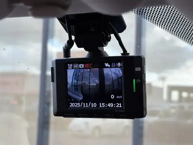 レクサス ＲＸ 450hL 石川県 2021(令3)年 5.2万km 黒 ワンオーナー/4WD/サンルーフ/純正ナビ/　Bluetooth・AM/FM・CD・DVD・USB/フルセグTV/ETC2.0/全方位カメラ/前後ドライブレコーダー/アダプティブクルーズコントロール/ヘッドアップディスプレイ/ブラインドスポットモニター/パワーシート/シートヒーター/エアシート/ステアリングヒーター/アンチロック・ブレーキ・システム/衝突被害軽減システム/横滑り防止装置/前後コーナーセンサー/レーンキープアシスト/盗難防止装置/オートマチックハイビーム/アイドリングストップ/純正アルミホイール/スマートキー