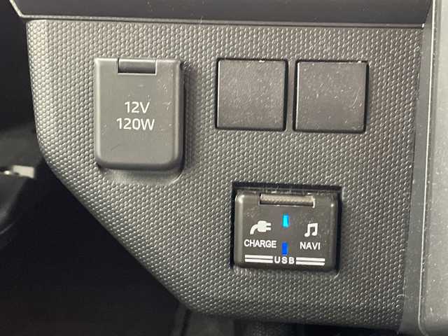 ダイハツ タフト X 沖縄県 2021(令3)年 0.8万km レイクブルーメタリック 純正ナビ　【NSZN-W71D】/（ラジオ、ＤＶＤ、ＣＤ、Ｂｌｕｅｔｏｏｔｈ、ＳＤ、フルセグTV）/パノラマモニター/ドライブレコーダー/コーナーセンサー/ガラスルーフ/ＬＥＤヘッドライト/オートライト/レーンキープアシスト/純正フロアマット/オートマチックハイビーム/アイドリングストップ/スマートキー/プッシュスタート