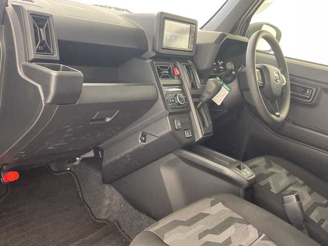 ダイハツ タフト X 沖縄県 2021(令3)年 0.8万km レイクブルーメタリック 純正ナビ　【NSZN-W71D】/（ラジオ、ＤＶＤ、ＣＤ、Ｂｌｕｅｔｏｏｔｈ、ＳＤ、フルセグTV）/パノラマモニター/ドライブレコーダー/コーナーセンサー/ガラスルーフ/ＬＥＤヘッドライト/オートライト/レーンキープアシスト/純正フロアマット/オートマチックハイビーム/アイドリングストップ/スマートキー/プッシュスタート