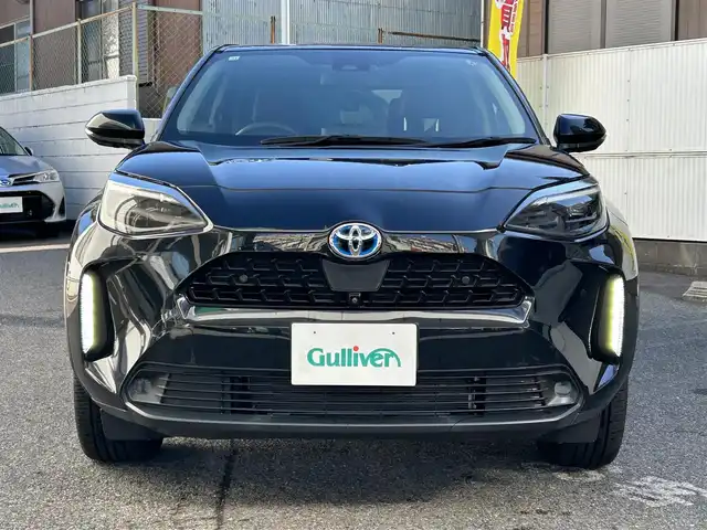 トヨタ ヤリスクロス ハイブリッド Z 愛知県 2020(令2)年 1万km ブラックマイカ ワンオーナー/純ディスプレイナビテレビ/フルセグテレビ/パノラマビューカメラ/パワーバックドア/ハーフレザーシート/パーキングアシスト/シートヒーター/ステアリングヒーター/ビルドインETC/純18インチAW/レーダークルーズコントロール/新車保証書・取説/スペアキー