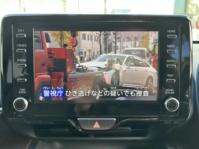 トヨタ ヤリスクロス ハイブリッド Z 愛知県 2020(令2)年 1万km ブラックマイカ ワンオーナー/純ディスプレイナビテレビ/フルセグテレビ/パノラマビューカメラ/パワーバックドア/ハーフレザーシート/パーキングアシスト/シートヒーター/ステアリングヒーター/ビルドインETC/純18インチAW/レーダークルーズコントロール/新車保証書・取説/スペアキー