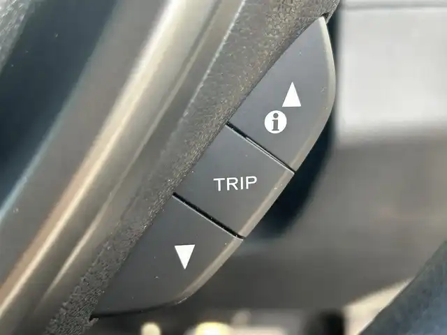 ホンダ フリード ハイブリット G ブラックスタイル 熊本県 2022(令4)年 3.6万km プラチナホワイトパール ワンオーナー/純正ナビ/・AM/FM/CD/DVD/SD/USB/BT/・フルセグTV/バックカメラ/アダプティブクルーズコントロール/先行車発進お知らせ機能/路外逸脱抑制システム/レーンキープアシスト/標識認識機能/衝突被害軽減ブレーキ/後方コーナーセンサー/ステアリングリモコン/オートライト/・LEDライト/電動格納ミラー/・ウィンカーミラー/ETC/D/N席シートヒーター/前後ドライブレコーダー/テレビキャンセラー/ドアバイザー/純正フロアマット/純正アルミホイール/スマートキー