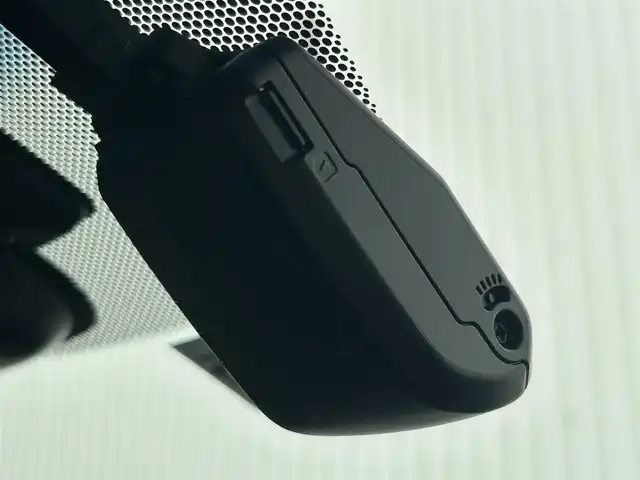 ホンダ フリード ハイブリット G ブラックスタイル 熊本県 2022(令4)年 3.6万km プラチナホワイトパール ワンオーナー/純正ナビ/・AM/FM/CD/DVD/SD/USB/BT/・フルセグTV/バックカメラ/アダプティブクルーズコントロール/先行車発進お知らせ機能/路外逸脱抑制システム/レーンキープアシスト/標識認識機能/衝突被害軽減ブレーキ/後方コーナーセンサー/ステアリングリモコン/オートライト/・LEDライト/電動格納ミラー/・ウィンカーミラー/ETC/D/N席シートヒーター/前後ドライブレコーダー/テレビキャンセラー/ドアバイザー/純正フロアマット/純正アルミホイール/スマートキー