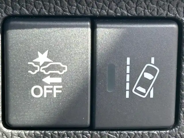 ホンダ フリード ハイブリット G ブラックスタイル 熊本県 2022(令4)年 3.6万km プラチナホワイトパール ワンオーナー/純正ナビ/・AM/FM/CD/DVD/SD/USB/BT/・フルセグTV/バックカメラ/アダプティブクルーズコントロール/先行車発進お知らせ機能/路外逸脱抑制システム/レーンキープアシスト/標識認識機能/衝突被害軽減ブレーキ/後方コーナーセンサー/ステアリングリモコン/オートライト/・LEDライト/電動格納ミラー/・ウィンカーミラー/ETC/D/N席シートヒーター/前後ドライブレコーダー/テレビキャンセラー/ドアバイザー/純正フロアマット/純正アルミホイール/スマートキー