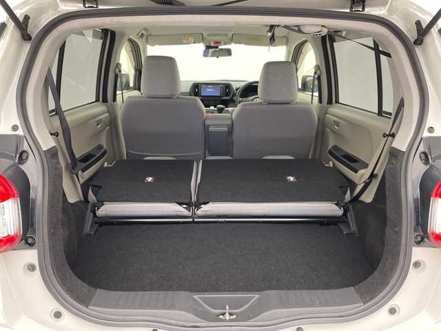 トヨタ パッソ X Lパッケージ S 愛知県 2017(平29)年 2.8万km パールホワイトⅢ 純正ナビ　SDカードなし/バックカメラ/コーナーセンサー/衝突軽減システム/ワンセグ/CD/Bluetooth/ステアリングスイッチ/スマートキー/プッシュスタート