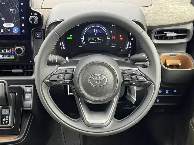 トヨタ シエンタ ハイブリッド Z 埼玉県 2025(令7)年 0.1千km ベージュ 登録済未使用車　純正１０．５インチディスプレイオーディオ　パノラミックビューモニター　ＢＳＭビルトインＥＴＣ２．０　セーフティセンス　レーダークルーズコントロール　オートハイビーム　ＬＥＤライト　ＴＶ